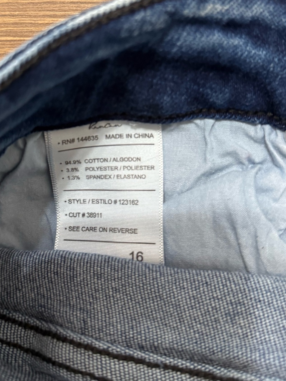 Search: KanCan Maurices High Rise Ankle Skinny Jeans Fray Hem Size 16 Distressed - Picture 8 of 8